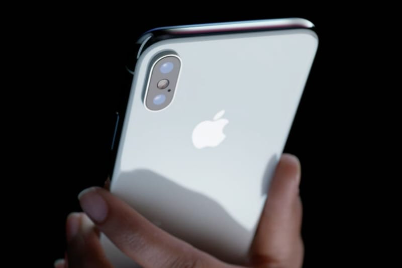 Reddit 影片流出揭示 iPhone X 全新動態桌布效果