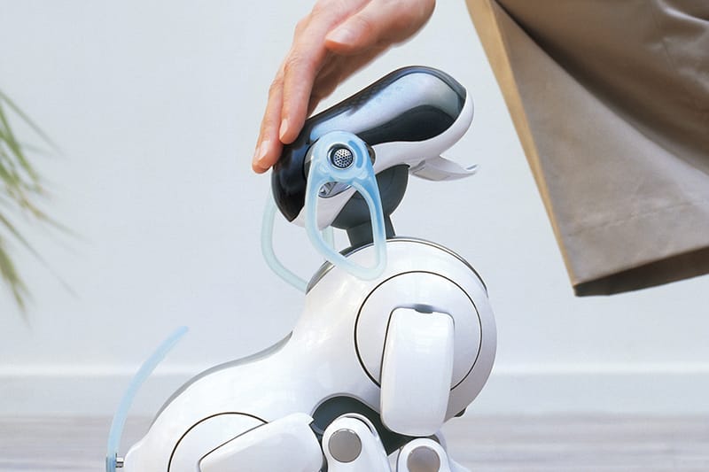 SONY 將於下月推出新一代 AIBO 機械狗