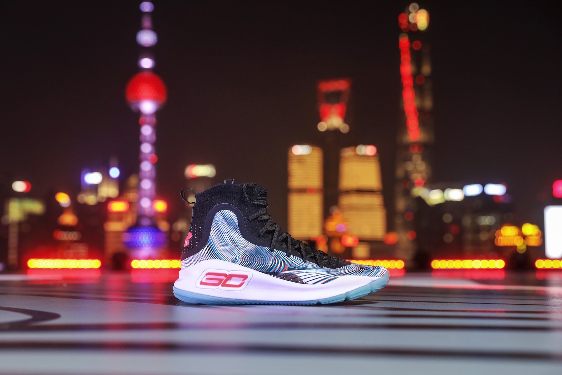 Stephen Curry 亮相上海發佈全新簽名球鞋 Under Armour Curry 4 中國配色
