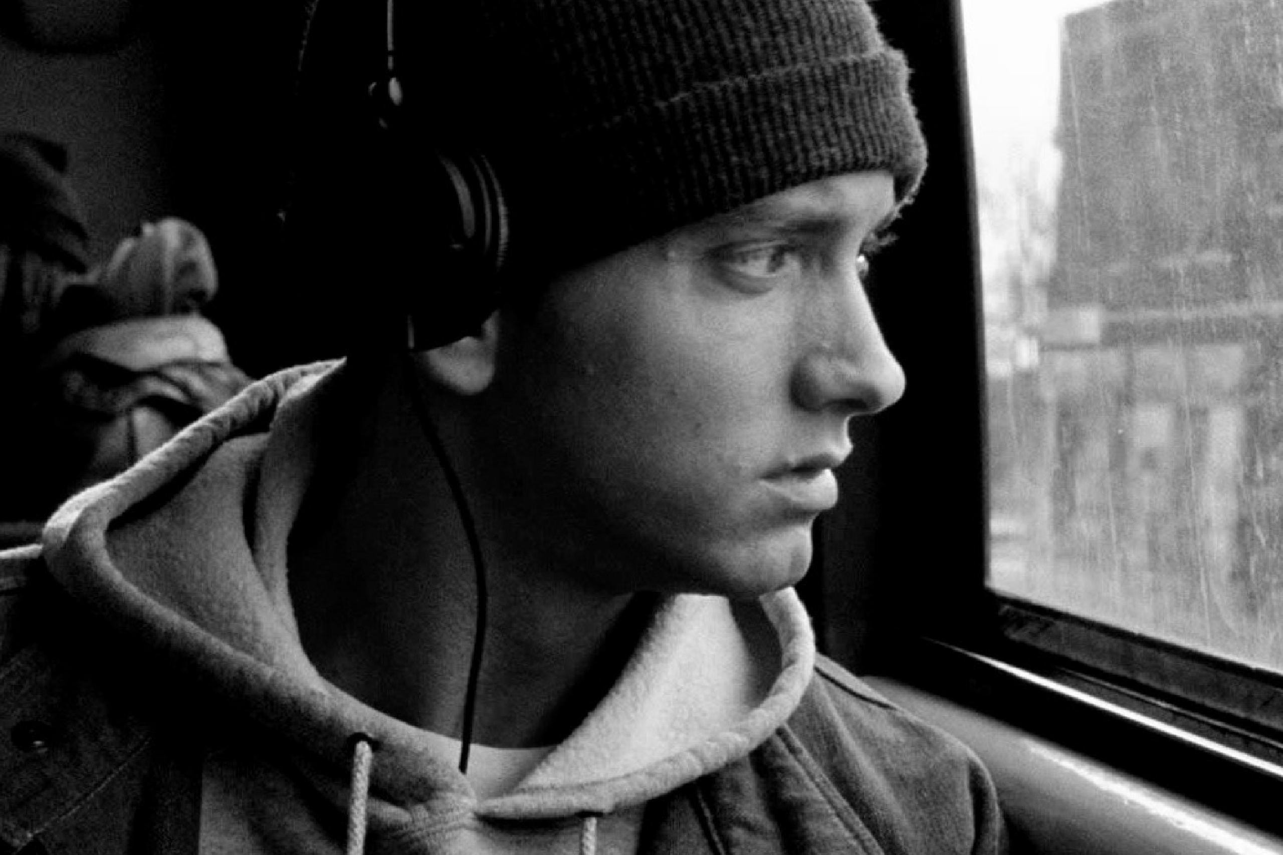 Eminem 疑似公開新專輯《RƎVIVAL》及首支單曲信息