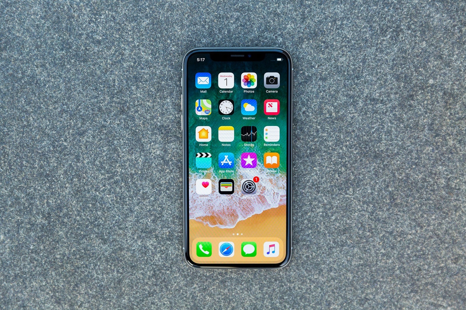 近賞 Apple 最新旗艦手機 iPhone X