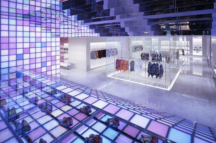 開業日临近?BAPE 全新巴黎門店店址公布