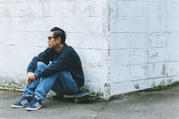 西山徹親自演繹 DESCENDANT x adidas Originals 聯名 Campus