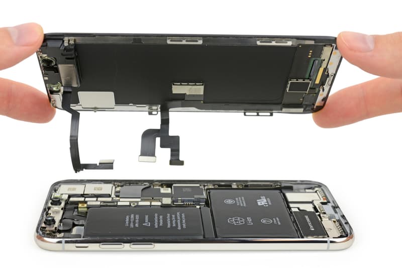 ifixit 拆解 Apple 最新 iPhone X 內部架構