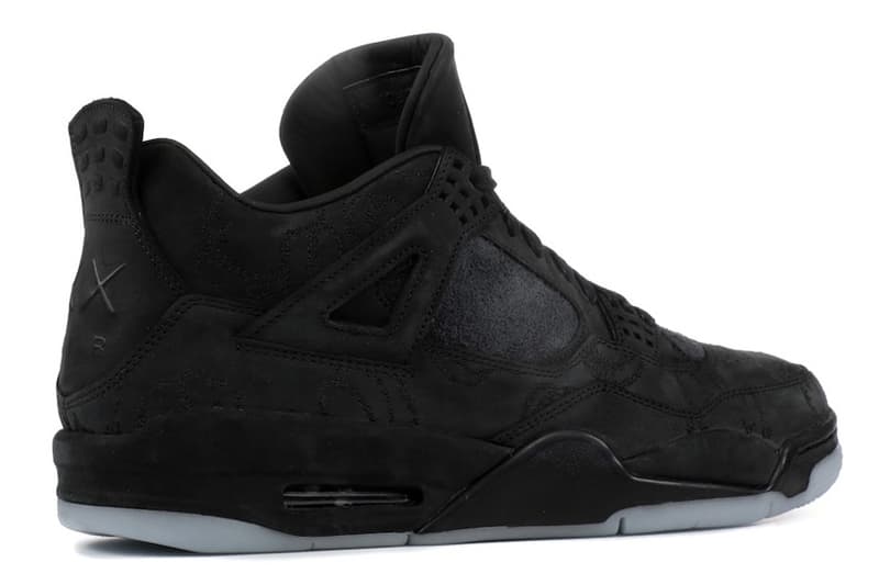 率先近賞 KAWS X Air Jordan 4 全新黑色版本