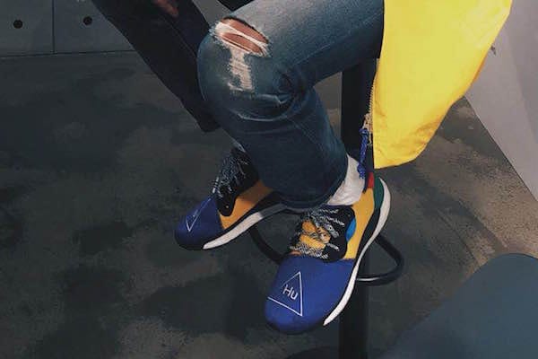 Pharrell 現身上海曝光全新 adidas「Hu」跑鞋設計