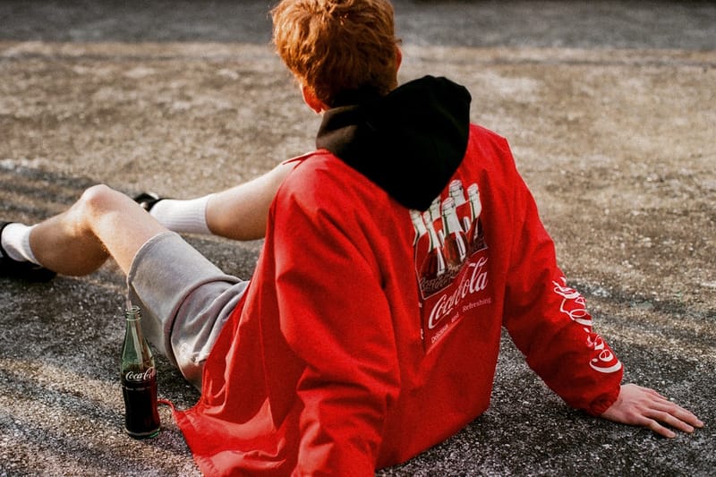 Coca-Cola x atmos LAB 全新聯名別注系列上架