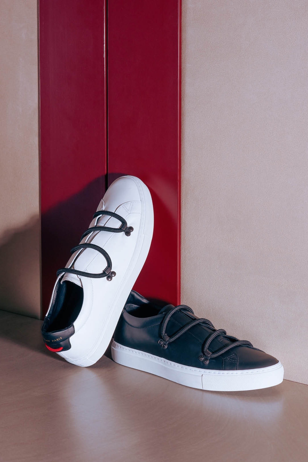 Givenchy 推出全新鞋款 Urban Hike Sneaker