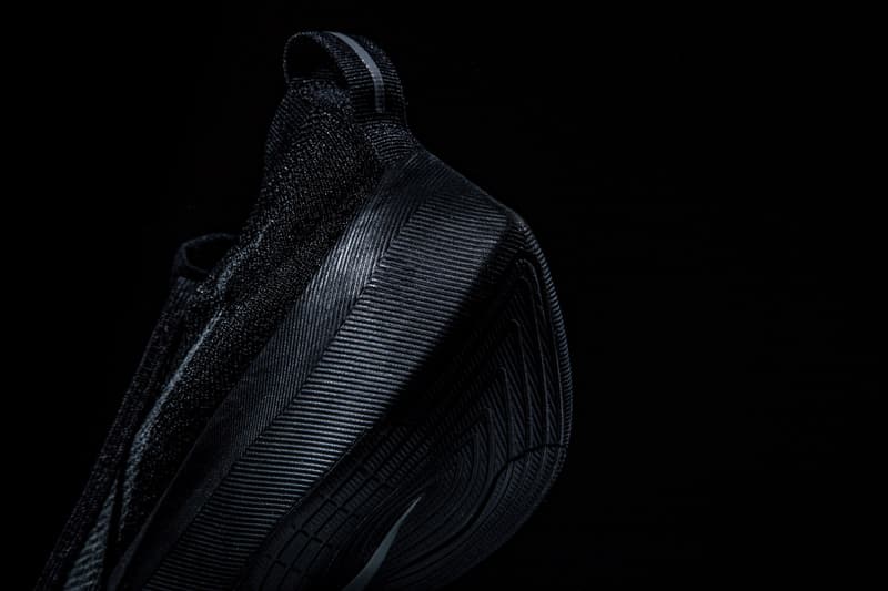 Nike 全新跑鞋 Zoom Vapor Street Flyknit「Triple Black」正式上架