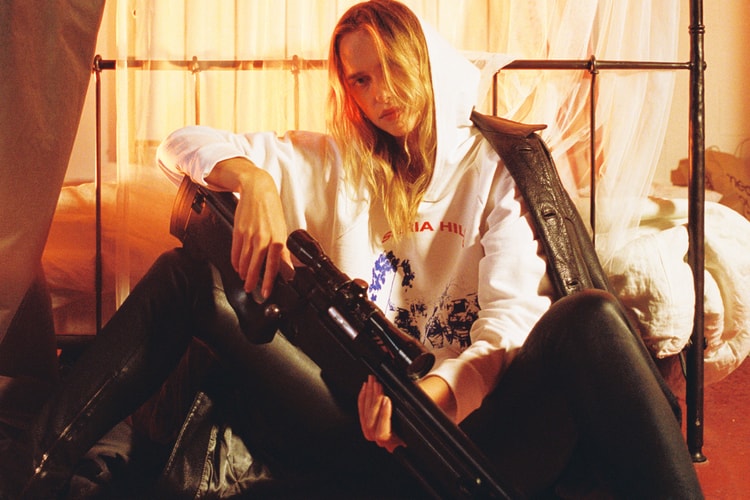 Siberia Hills 推出全新「A BRUSH WITH VIOLENCE」連帽衫