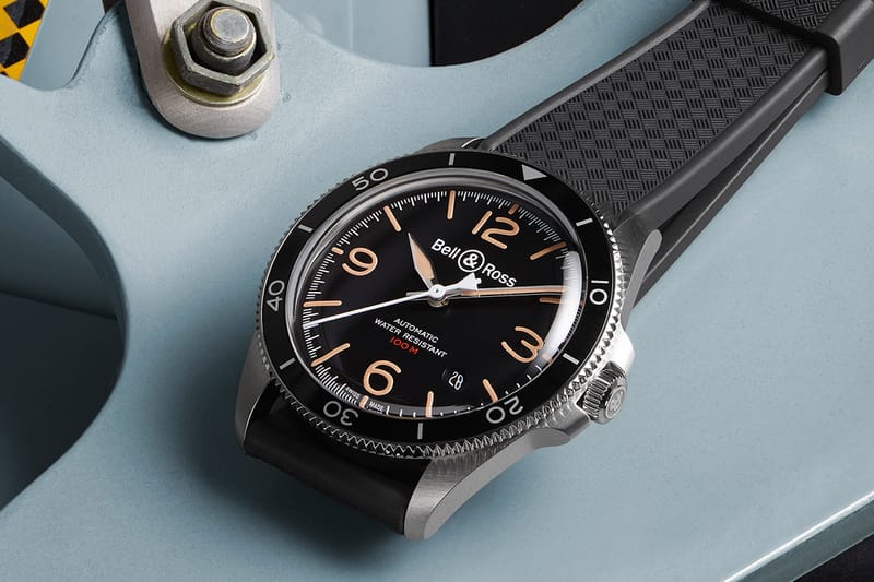 Bell & Ross 全新 BR V2-92 Steel Heritage 復古腕錶