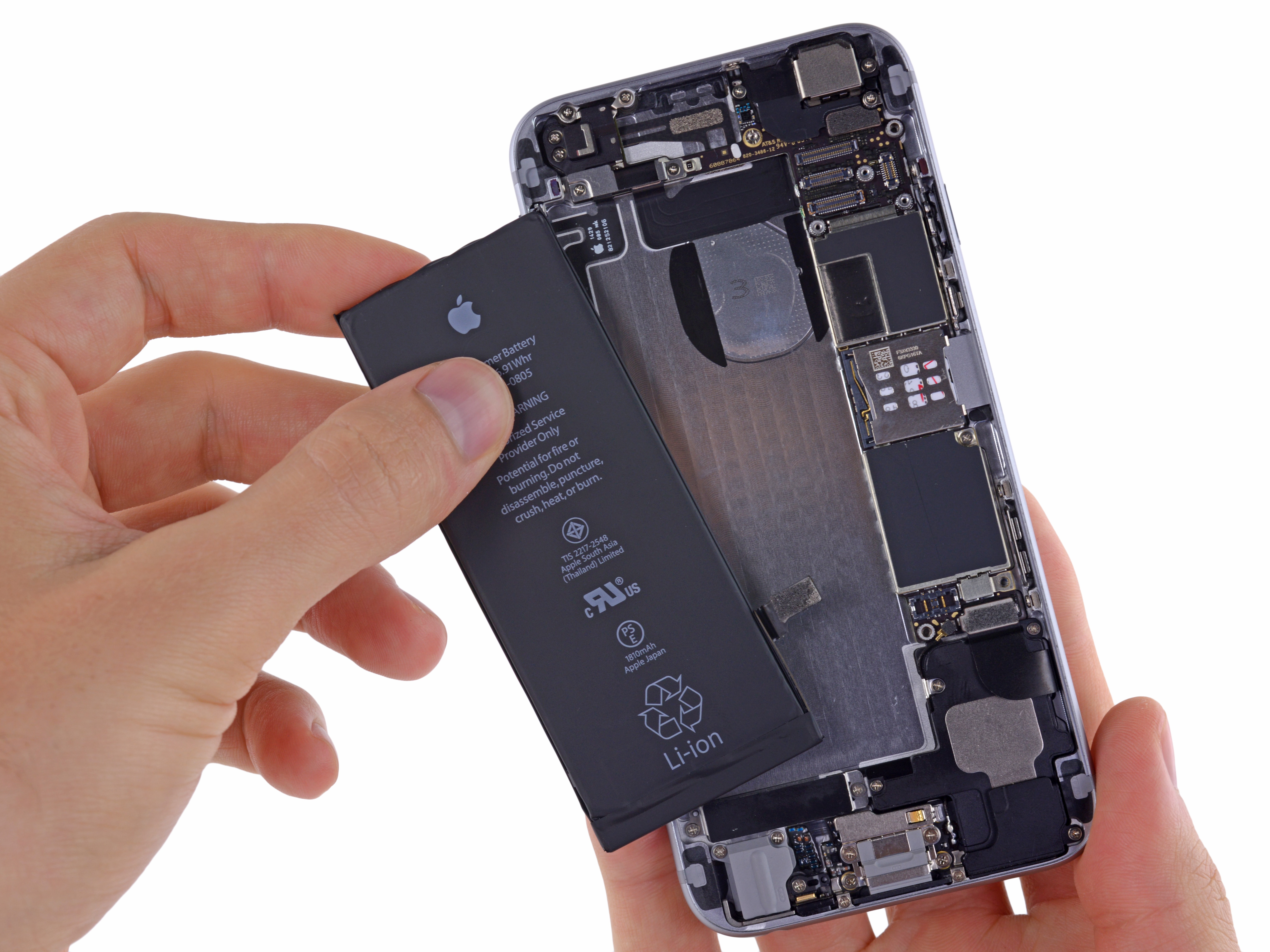 得過且過－用戶事後發現 Apple 根本沒有為他更換 iPhone 電池