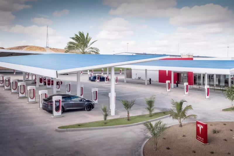 進軍飲食業！Elon Musk 宣佈將開設 Tesla 餐廳充電站