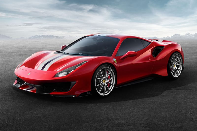 Ferrari 正式发布 488 Pista 新款跑车
