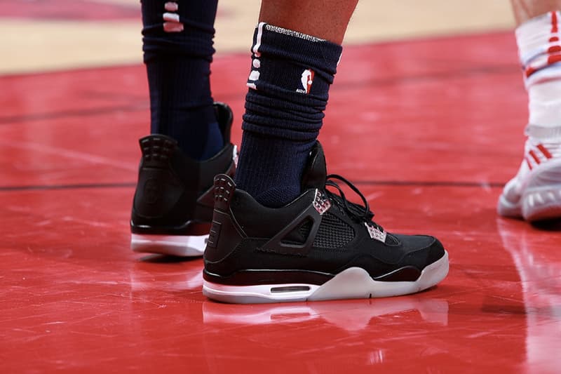 Jimmy Butler 穿着价值 $20,000 美元的 Eminem x Carhartt x Air Jordan 4 登场比赛