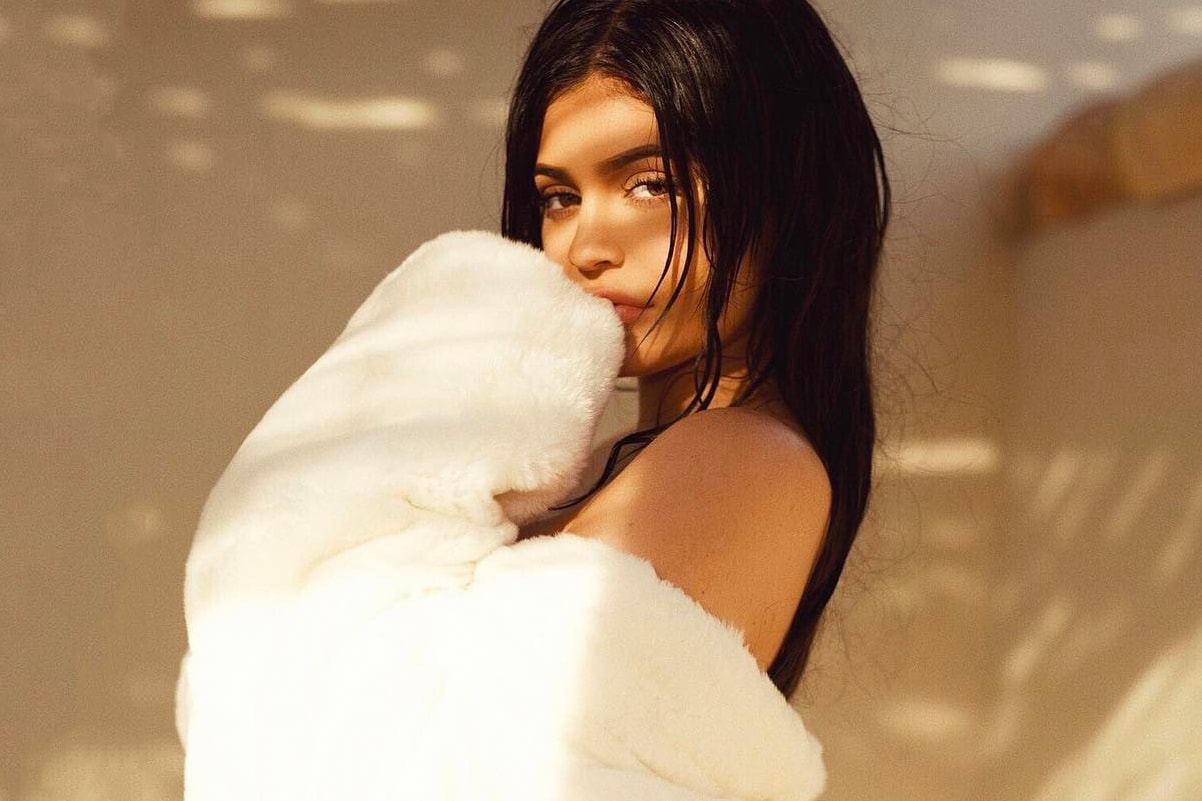 Kylie Jenner 與小孩合照成為 Instagram 史上獲得最多讚的圖片