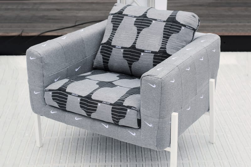 ALCH 使用 Nike DRI-FIT 運動襪打造特製沙發