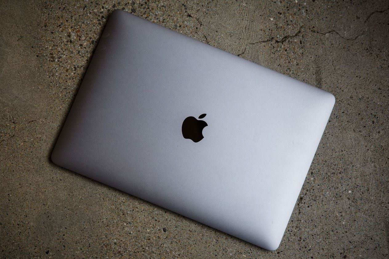 Apple 成功獲得「雙屏幕」MacBook 專利