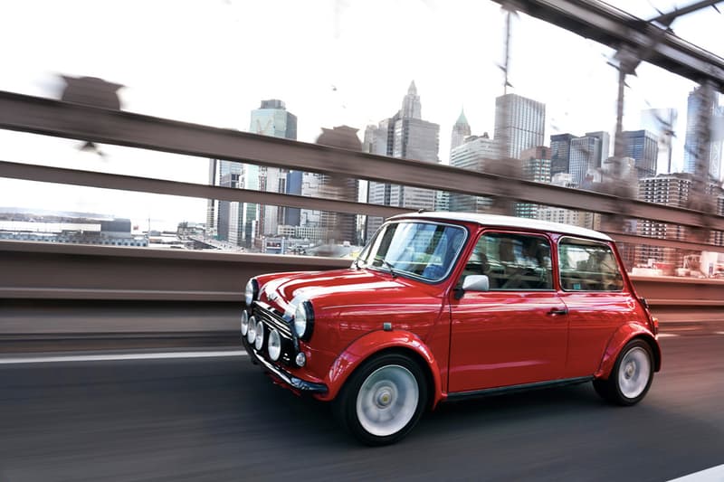 Mini Cooper 展示一台以電能推動的 1959 Mini Cooper