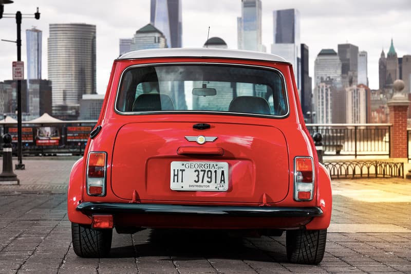 Mini Cooper 展示一台以電能推動的 1959 Mini Cooper