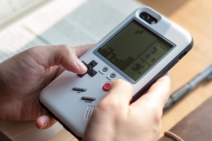 Wanle Cases 手機殼讓 iPhone 搖身變成 Game Boy 遊戲機
