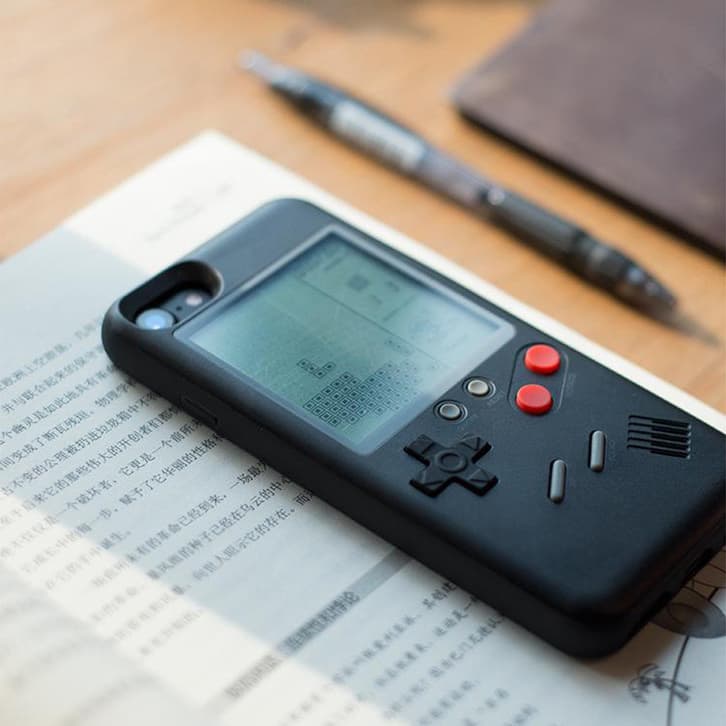 Wanle Cases 手機殼讓 iPhone 搖身變成 Game Boy 遊戲機