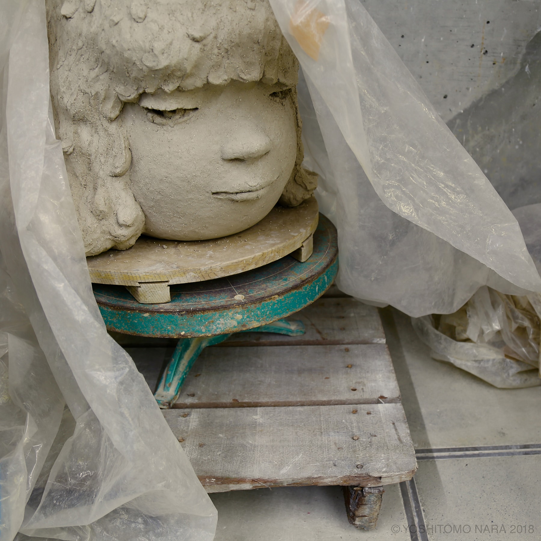 奈良美智將於香港舉辦「Ceramic Works and...」個展
