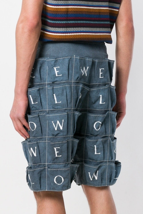 Loewe 推出多口袋 Logo 短褲