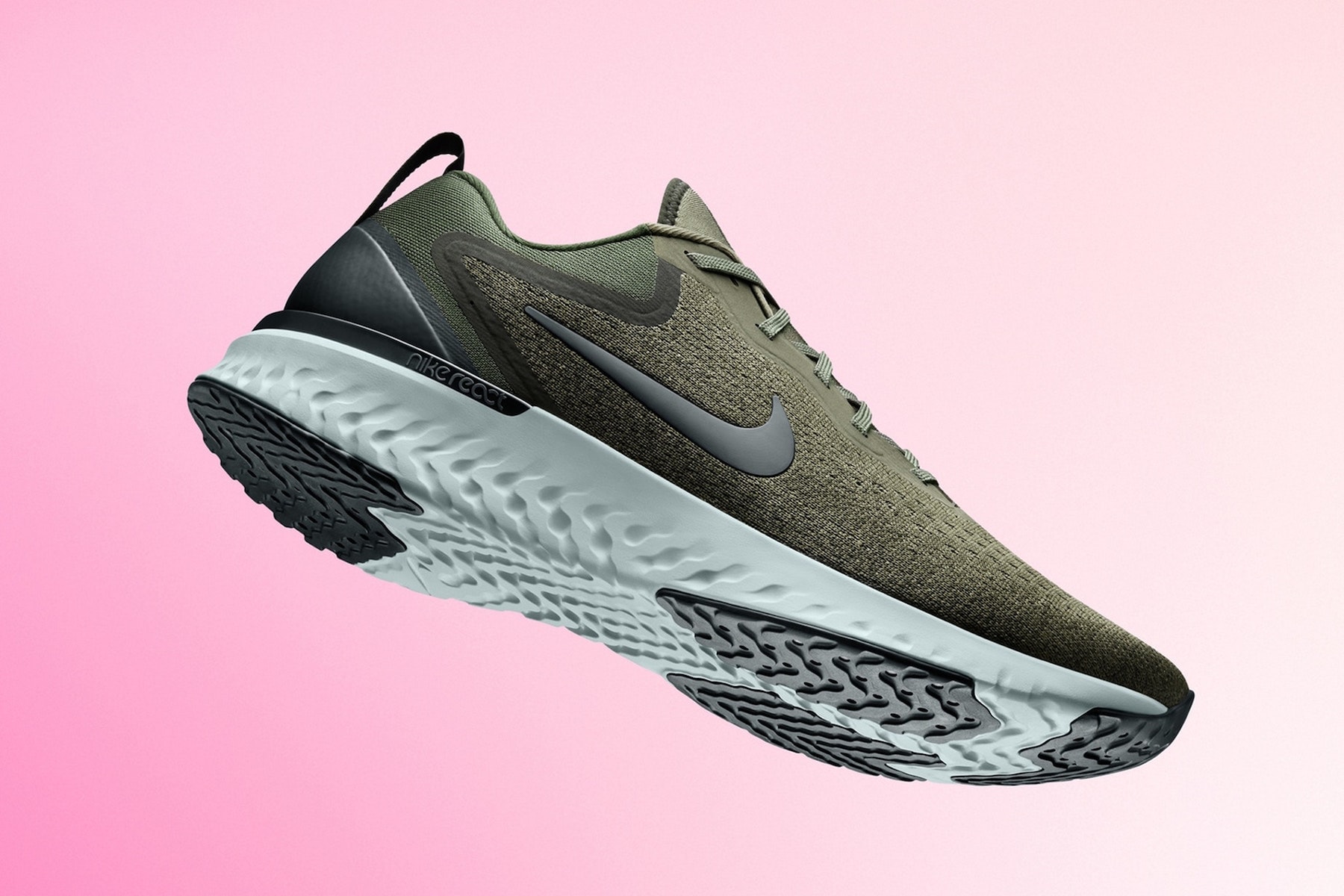 Nike 即將推出全新鞋款 Odyssey React