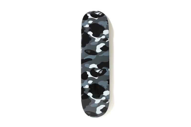 A BATHING APE® 推出全新 City Camo 配色滑板