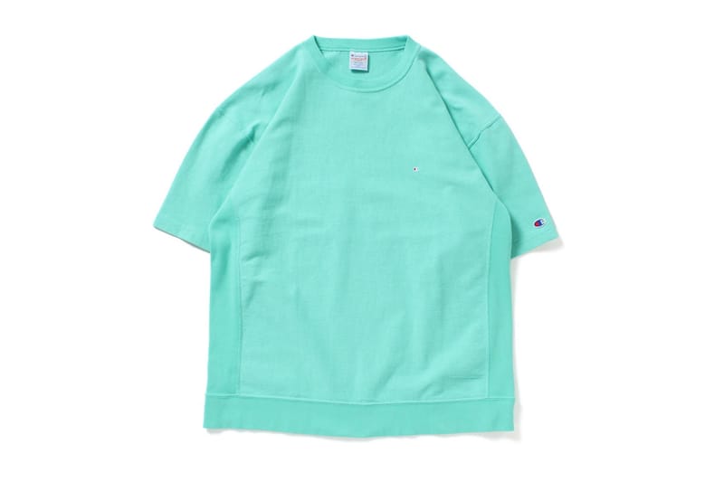 BEAMS x Champion Reverse Weave 全新联名 T-Shirt 系列