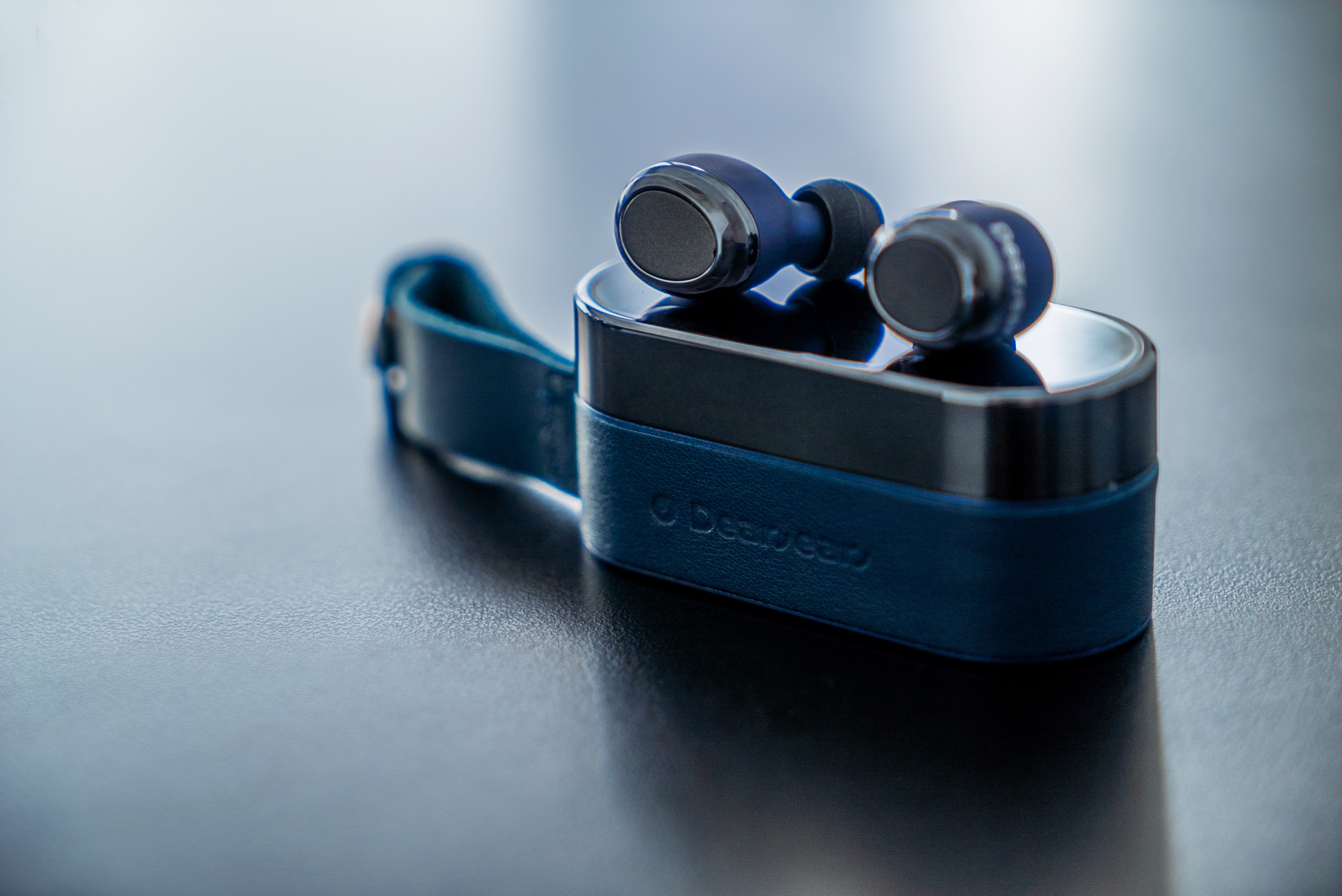 Dearear OVAL 推出全新別注版藍調無線耳機