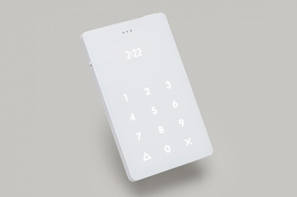 Light 推出第二代 Light Phone 极简手机