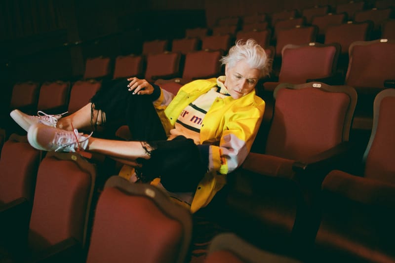 HYPEBAE 專訪 Elon Musk 母親 Maye Musk: 我的 70 岁人生才刚刚开始