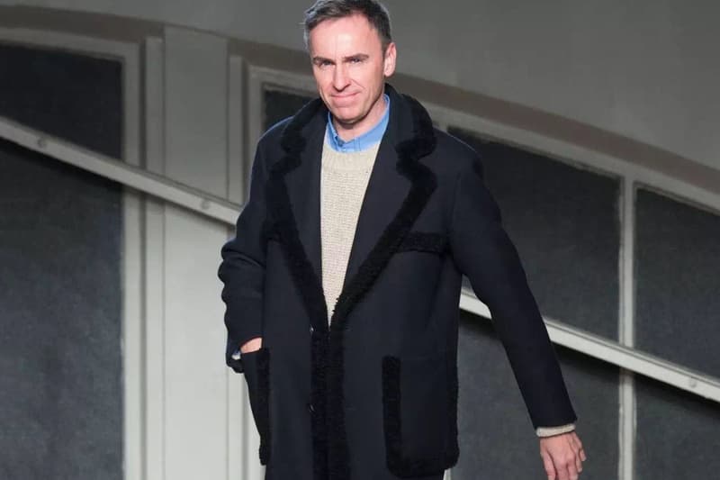 Raf Simons 將攜 2019 春夏系列重返巴黎時裝周