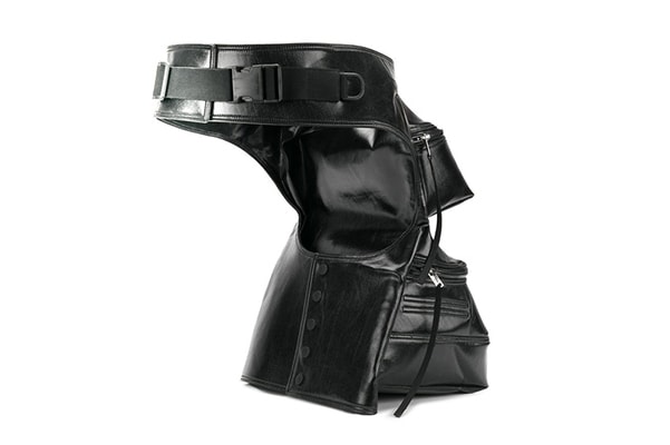 Rick Owens 释出前卫造型 Double Cargo Backpack