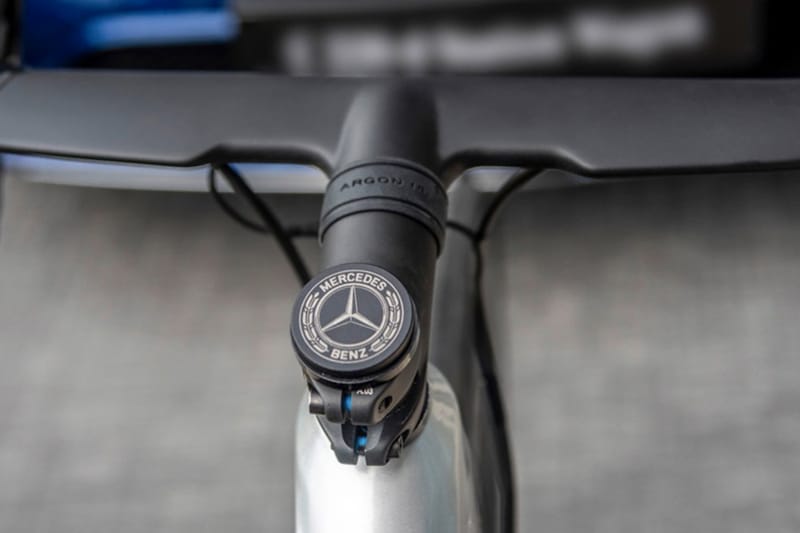 Mercedes-Benz 携手 ARGON 18 打造高端 Road Bike