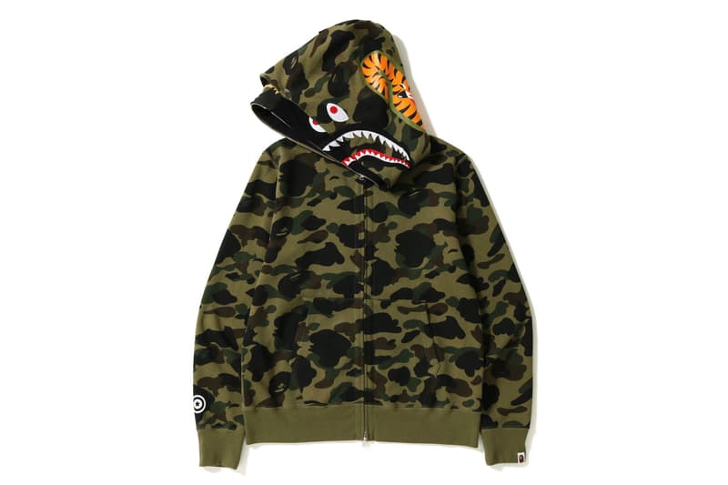 A BATHING APE® 為 Double Shark Hoodie 推出 1ST CAMO 配色