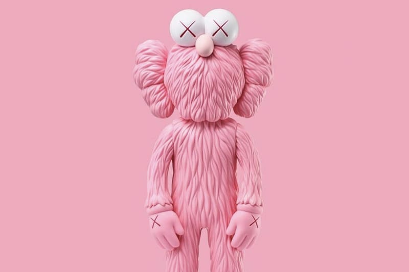 眾星攜粉色版 KAWS「BFF」毛絨公仔驚喜亮相！