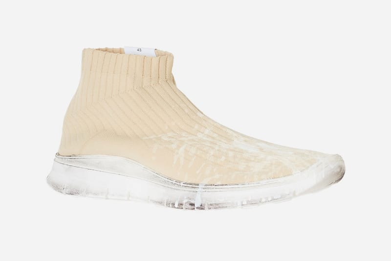 Maison Margiela Sockrunner 全新「泼墨」配色上架