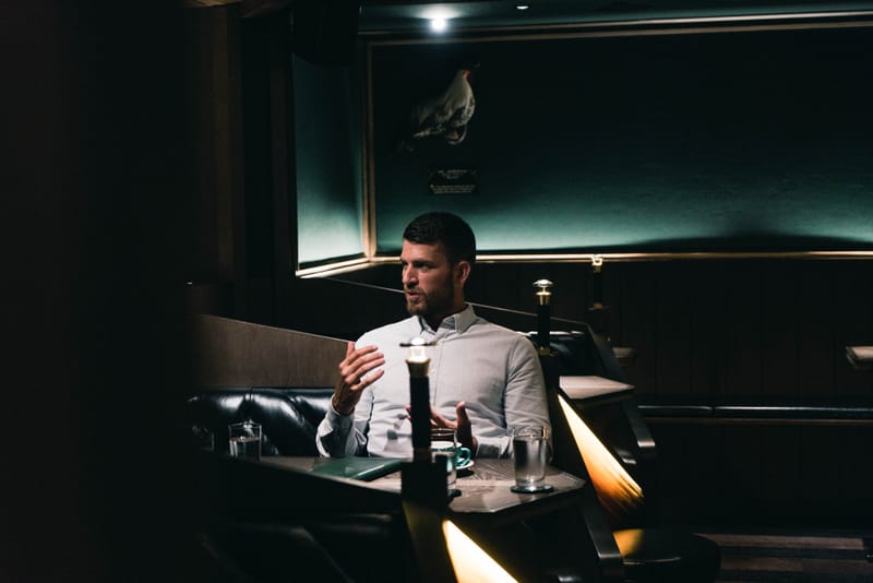 HYPEBEAST 專訪 Please Don't Tell 首席調酒師 Jeff Bell