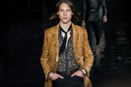 Saint Laurent 於紐約發布 2019 春夏男裝系列
