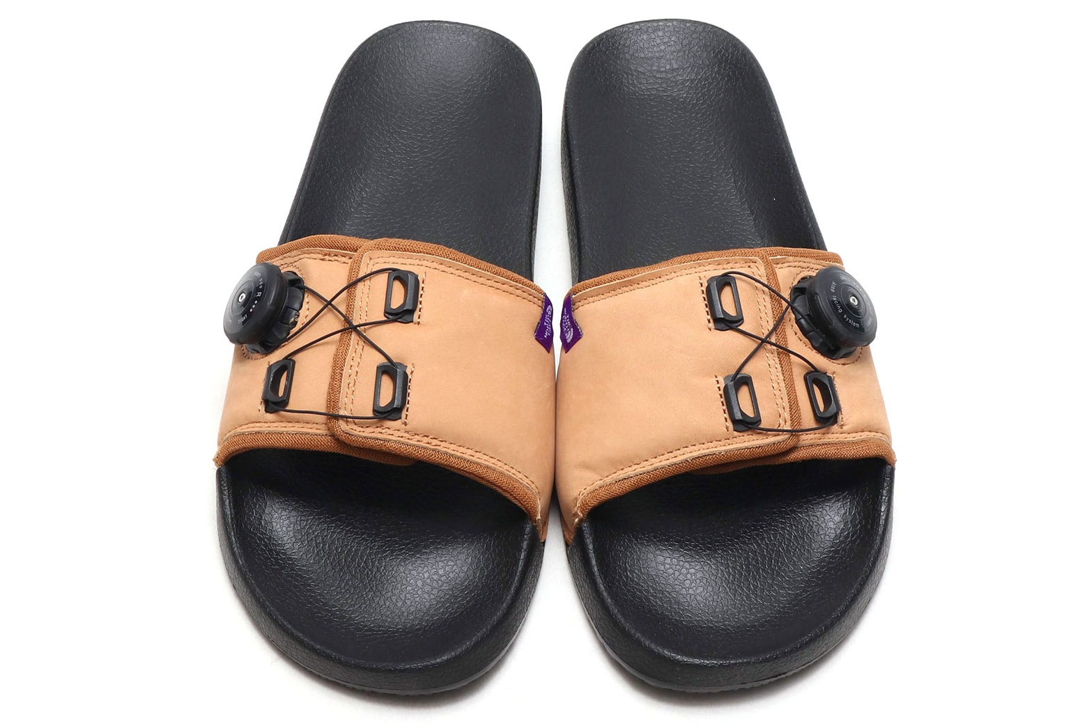 The North Face Purple Label 全新推出皮革製拖鞋