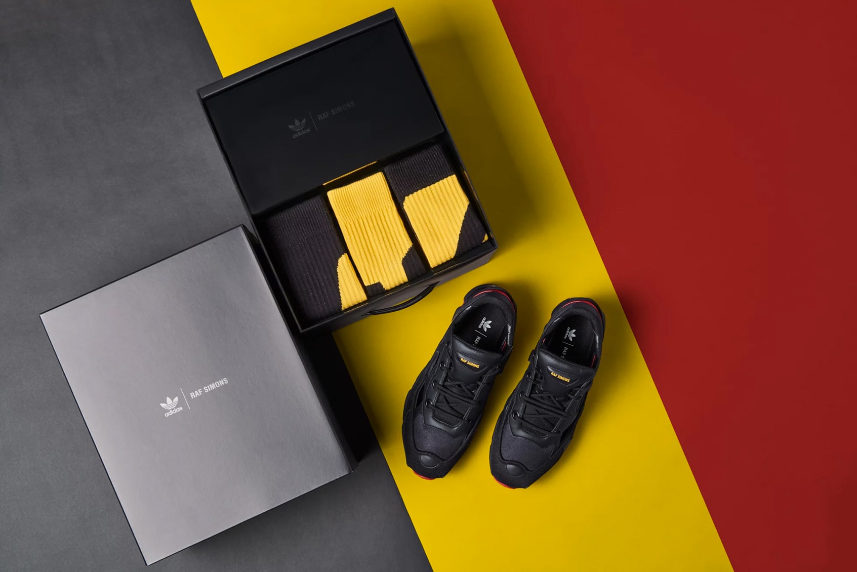 adidas Originals by Raf Simons Ozweego Replicant 全新「Belgium」配色即將上架