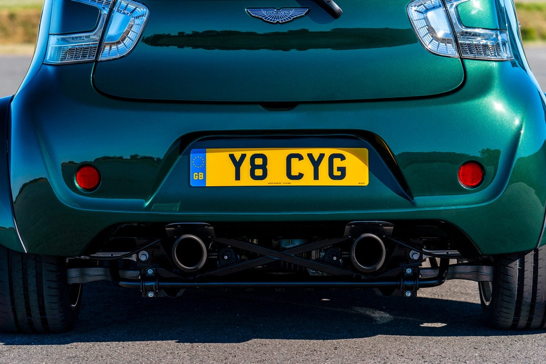 全球僅此一部！Aston Martin 改造出極速版 Cygnet V8