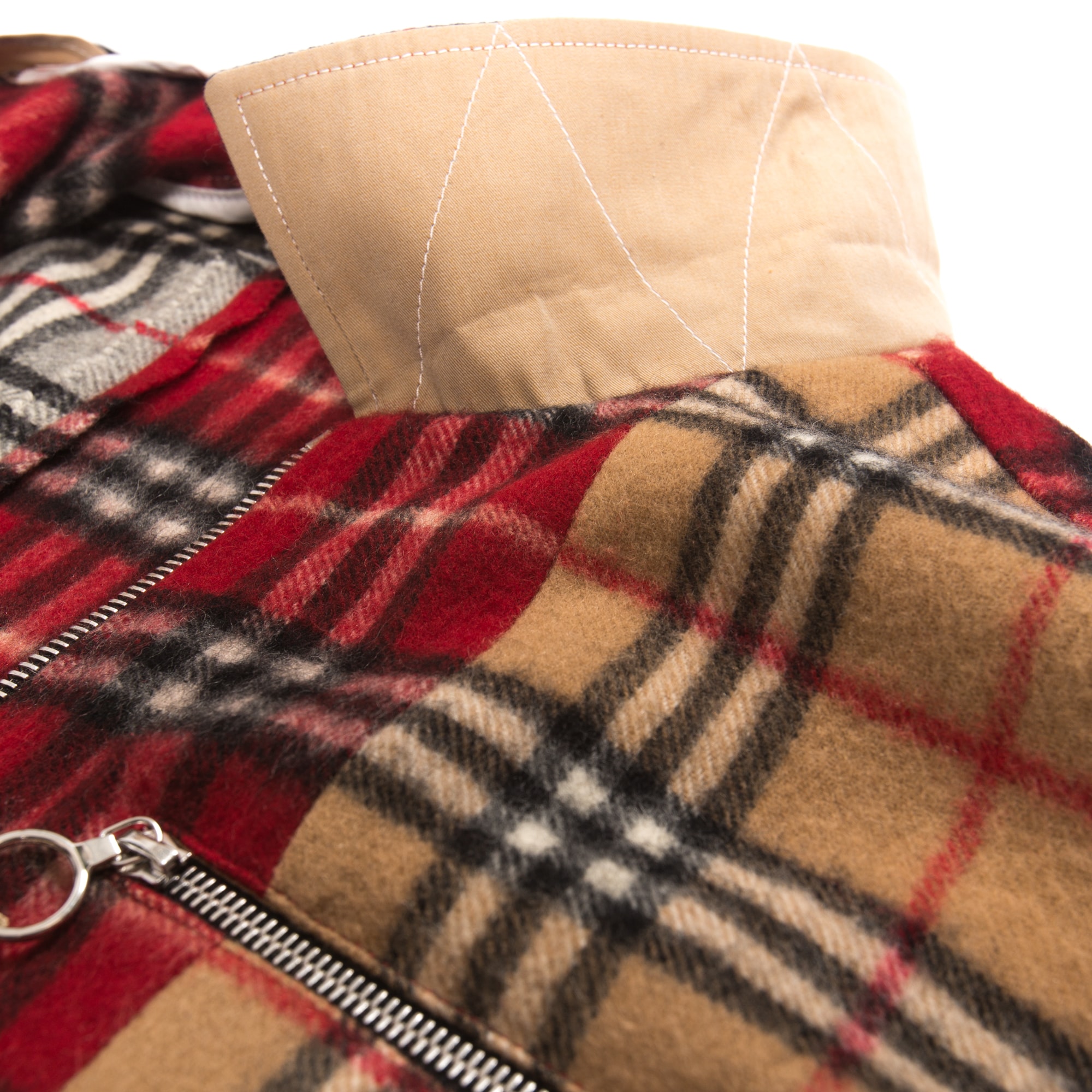 clothsurgeon 將 Burberry 復古格紋圍巾改造成拼接夾克