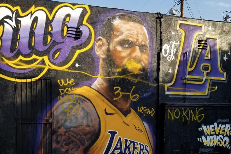 NBA 交易消息 − LeBron James 的「King of LA」塗鴉遭到惡意破壞