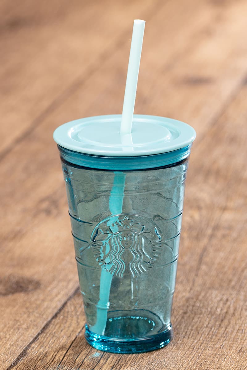 Starbucks 推出全新 2018 夏季專屬隨行杯及水瓶