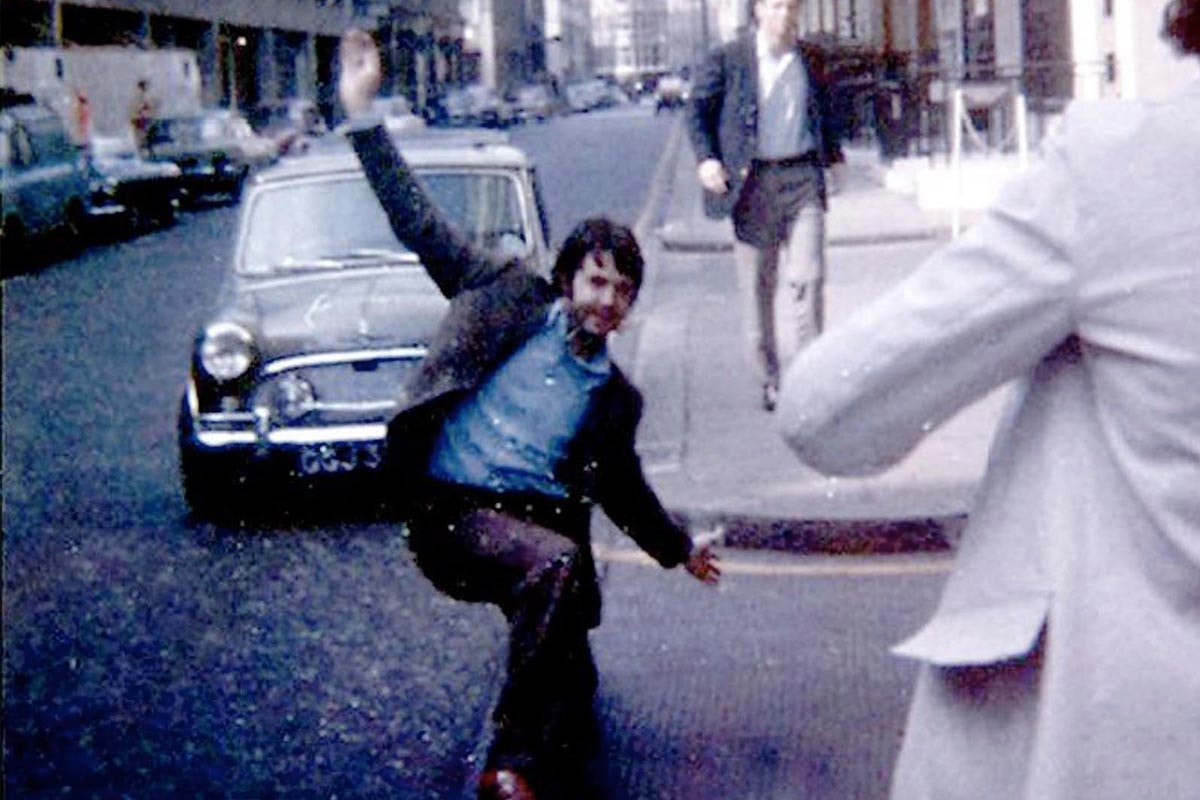 Paul McCartney 曾擁有的 1965 年 Mini Cooper S DeVille 將進行拍賣
