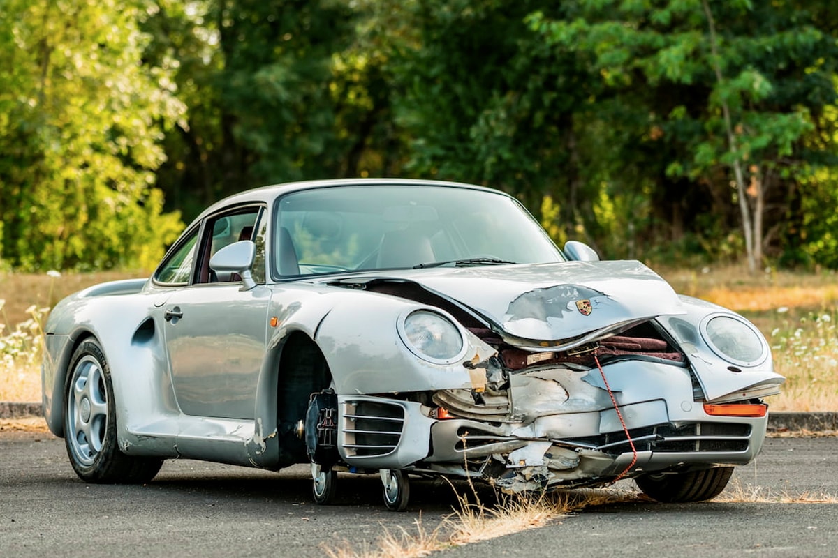 被撞毀 Porsche 959 Komfort 跑車將以 $55 萬美元拍賣
